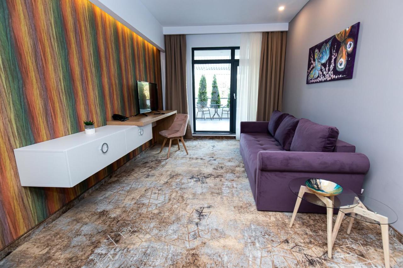 Grand View Hotel & Suites Copou ياش المظهر الخارجي الصورة